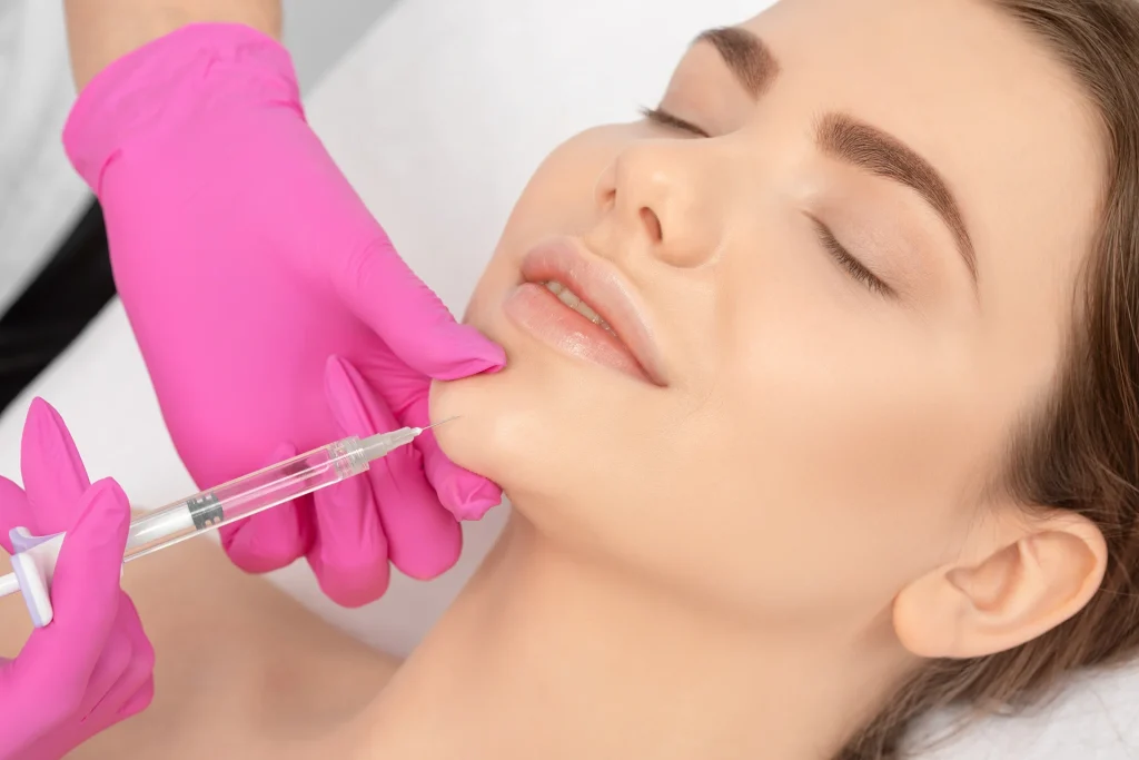 Jawline Dolgusu Avantajları Nelerdir?